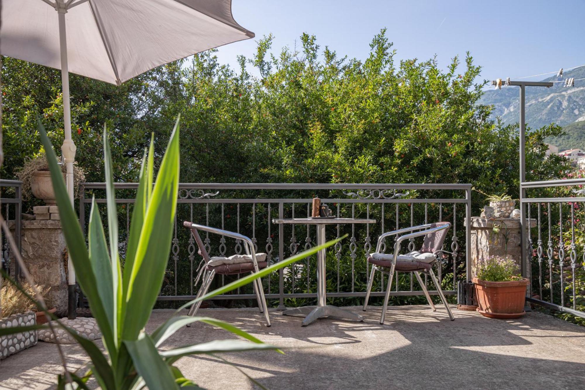Stone Beach Apartments Pržno Esterno foto