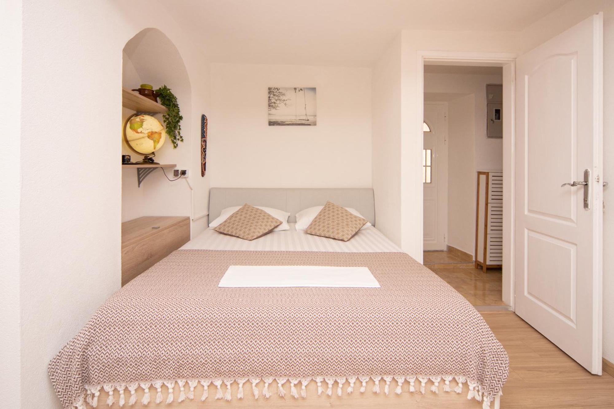 Stone Beach Apartments Pržno Esterno foto